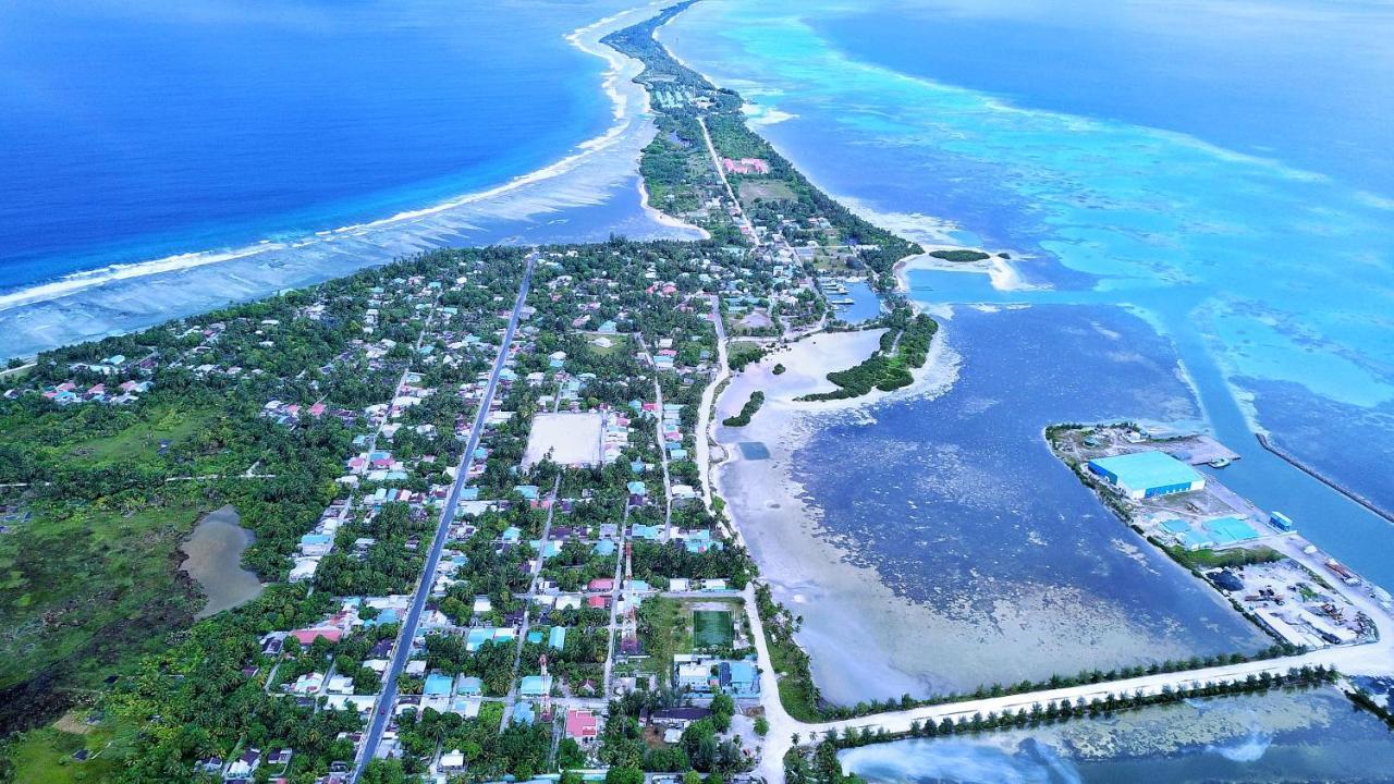 Charming Holiday Lodge- Addu Atoll Meedhoo, Maldives Bagian luar foto