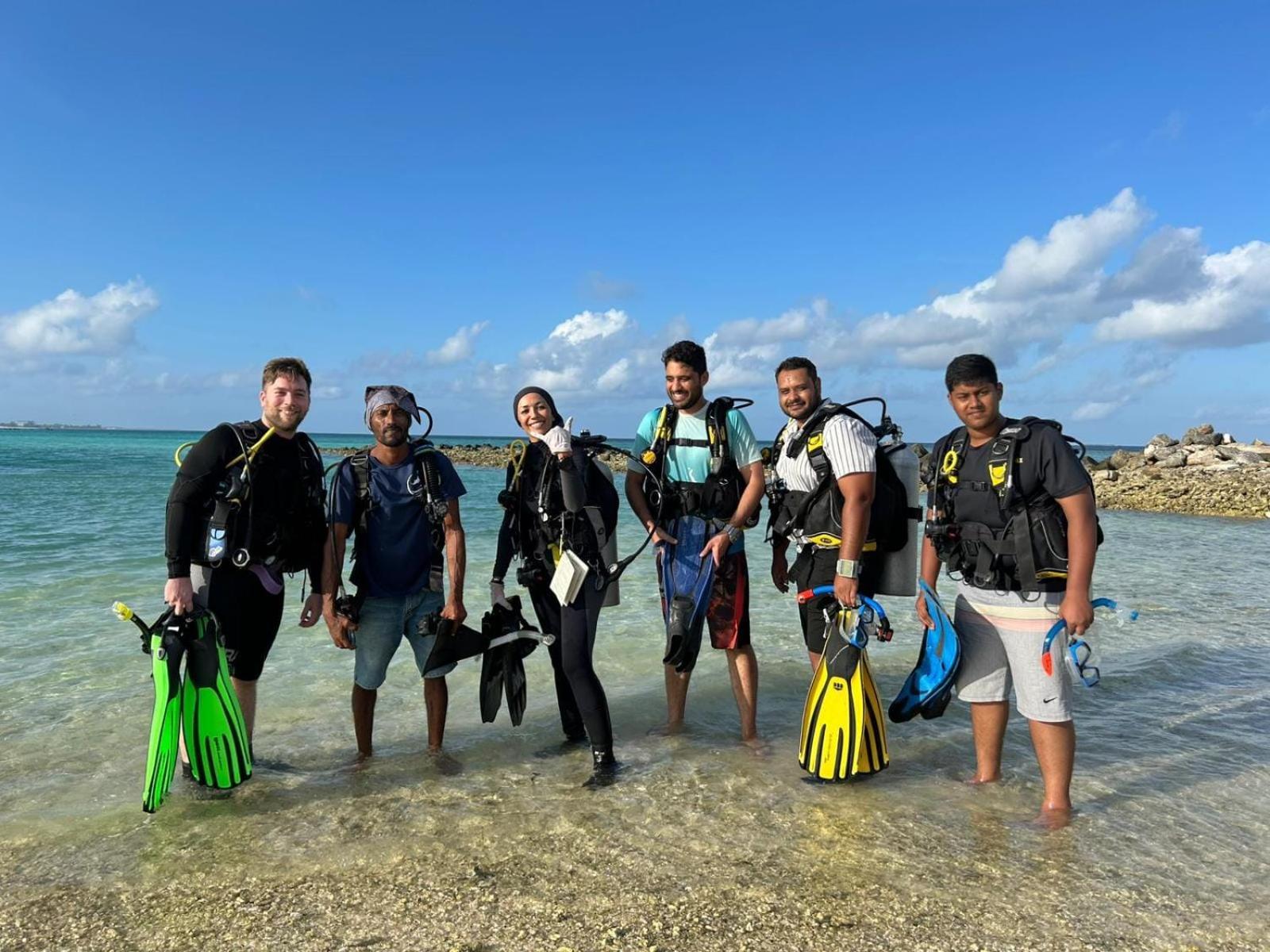 Charming Holiday Lodge- Addu Atoll Meedhoo, Maldives Bagian luar foto