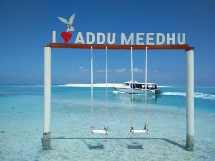 Charming Holiday Lodge- Addu Atoll Meedhoo, Maldives Bagian luar foto
