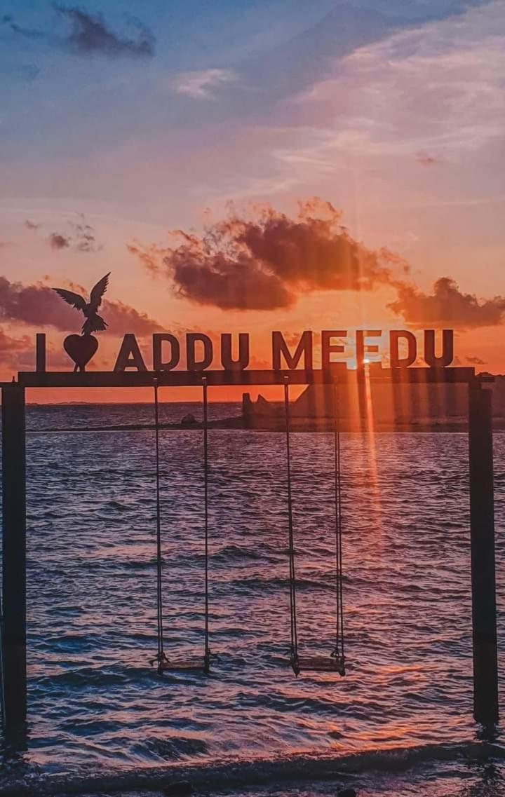 Charming Holiday Lodge- Addu Atoll Meedhoo, Maldives Bagian luar foto