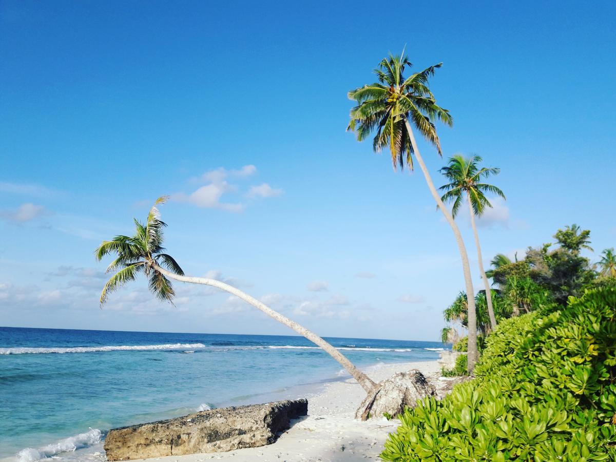 Charming Holiday Lodge- Addu Atoll Meedhoo, Maldives Bagian luar foto