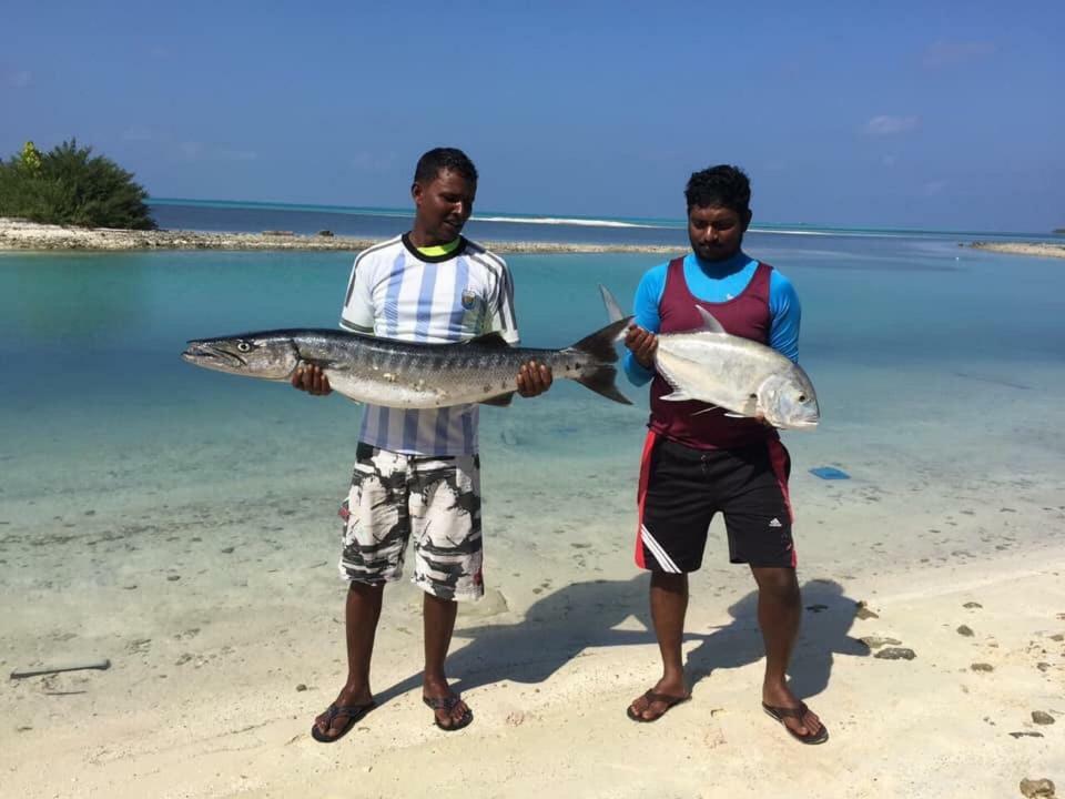 Charming Holiday Lodge- Addu Atoll Meedhoo, Maldives Bagian luar foto