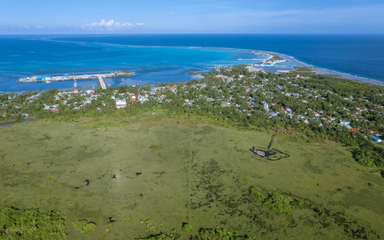 Charming Holiday Lodge- Addu Atoll Meedhoo, Maldives Bagian luar foto