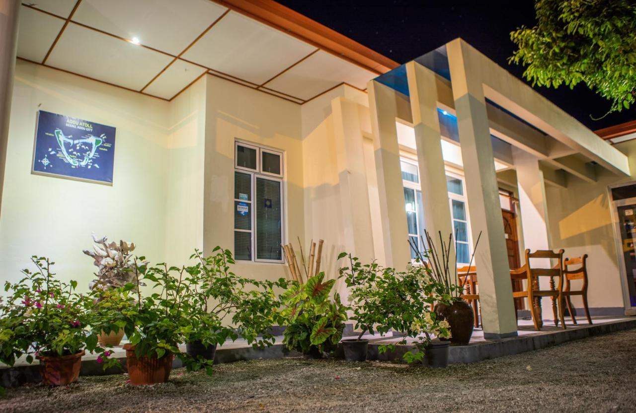 Charming Holiday Lodge- Addu Atoll Meedhoo, Maldives Bagian luar foto